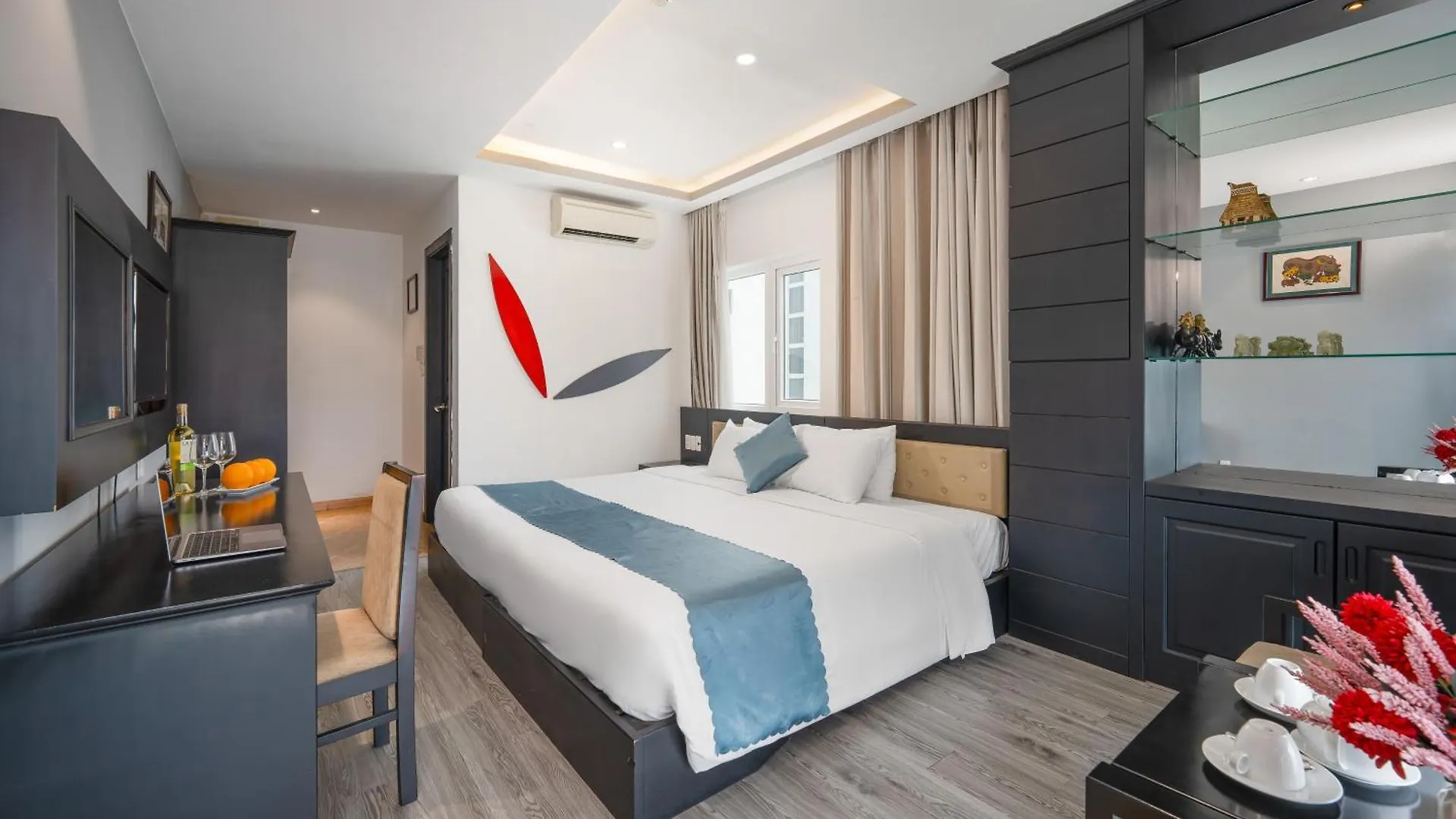 Chill Place Hotel Da Nang 4*,
